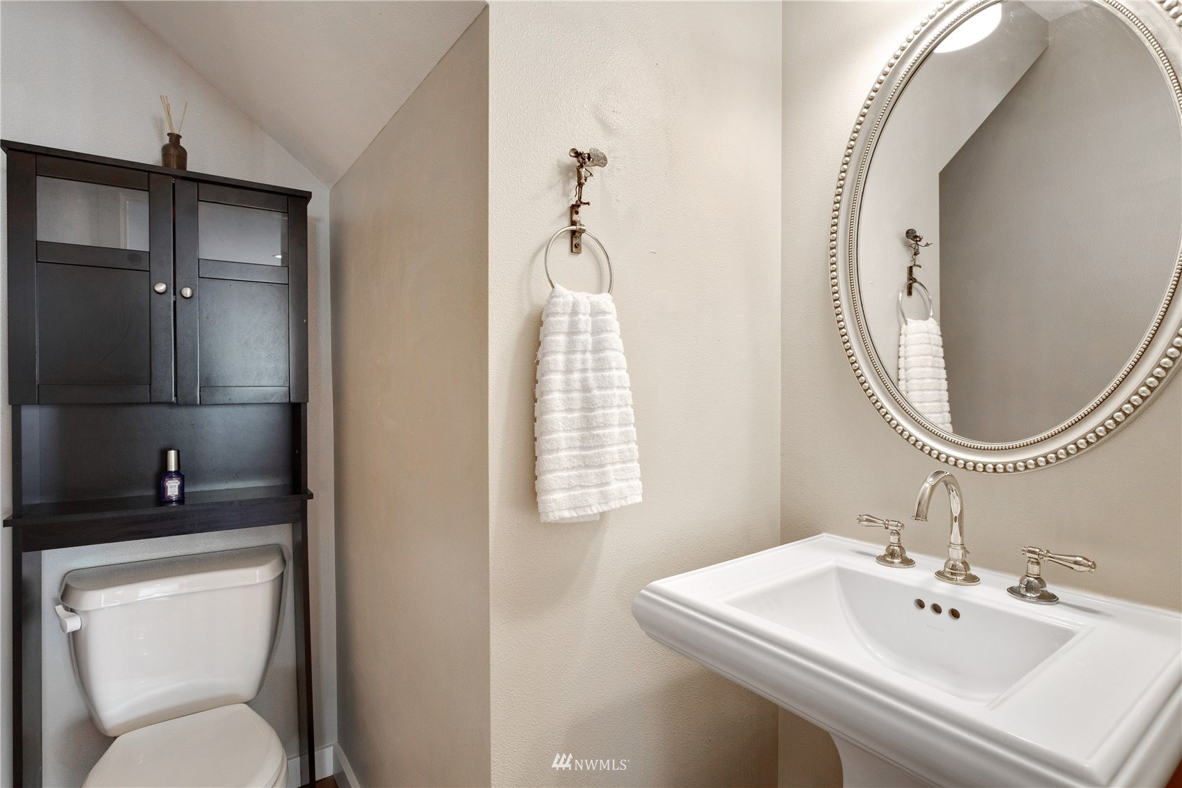 4617 N Orchard Street