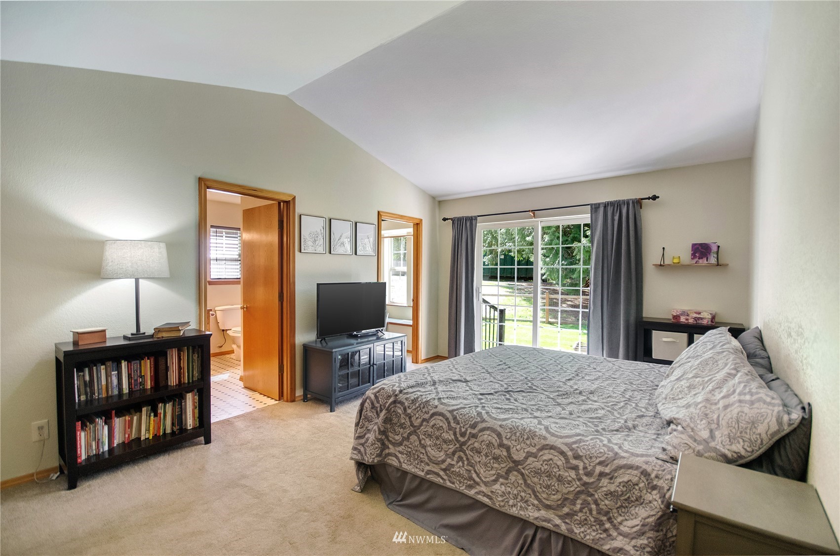 14836 Rainier Ridge Avenue SE