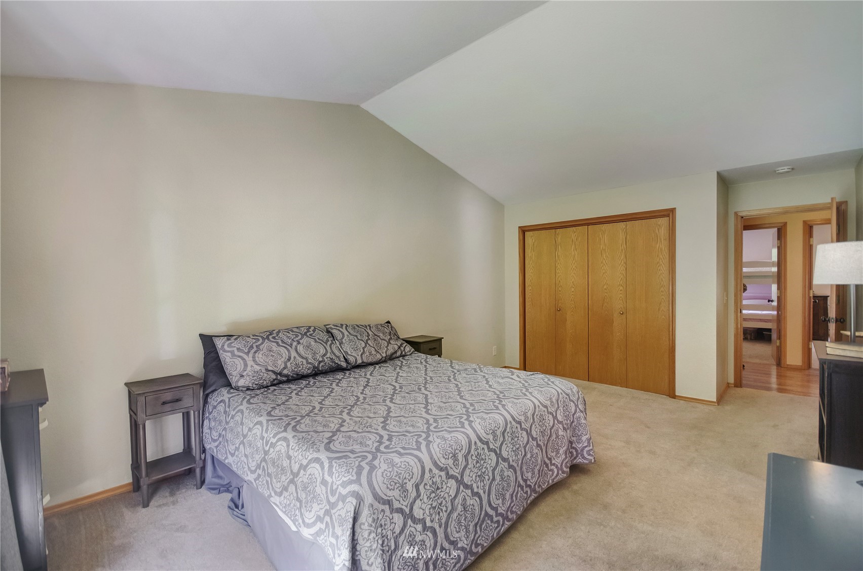 14836 Rainier Ridge Avenue SE