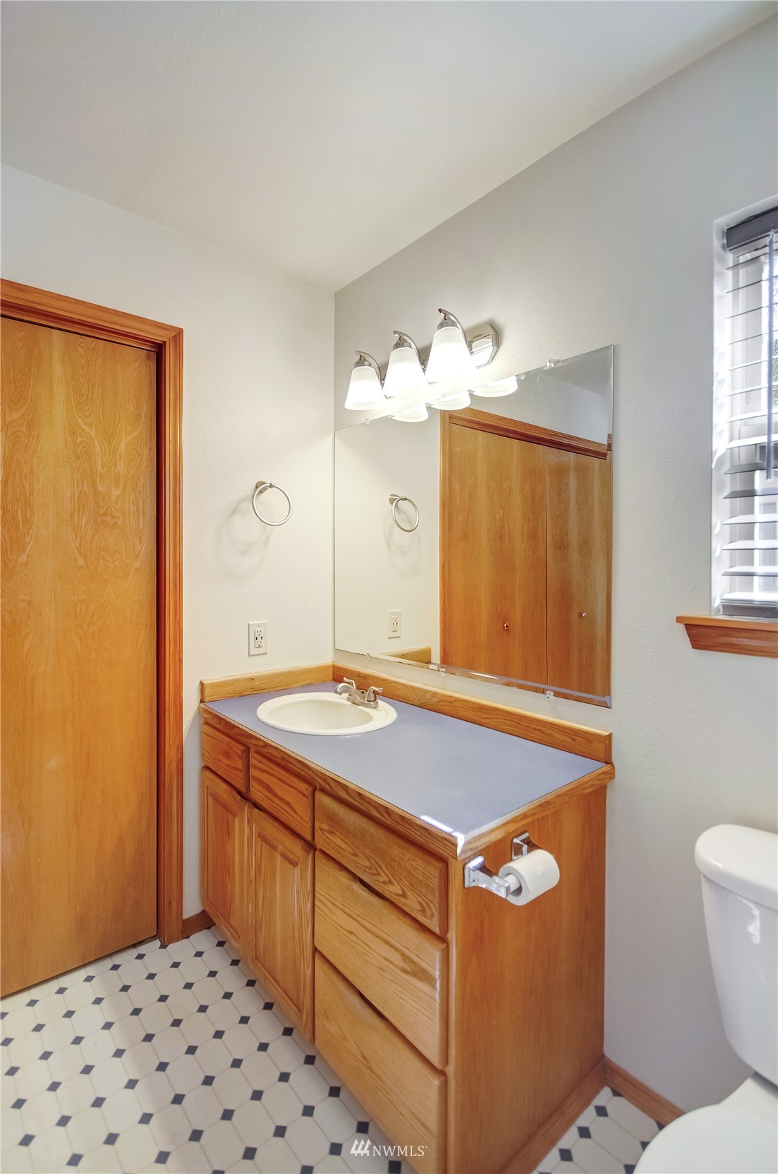 14836 Rainier Ridge Avenue SE