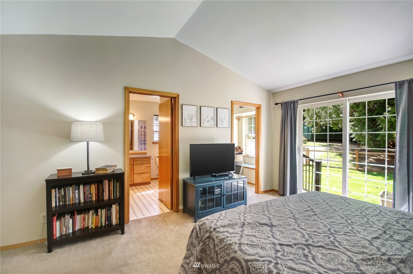 14836 Rainier Ridge Avenue SE