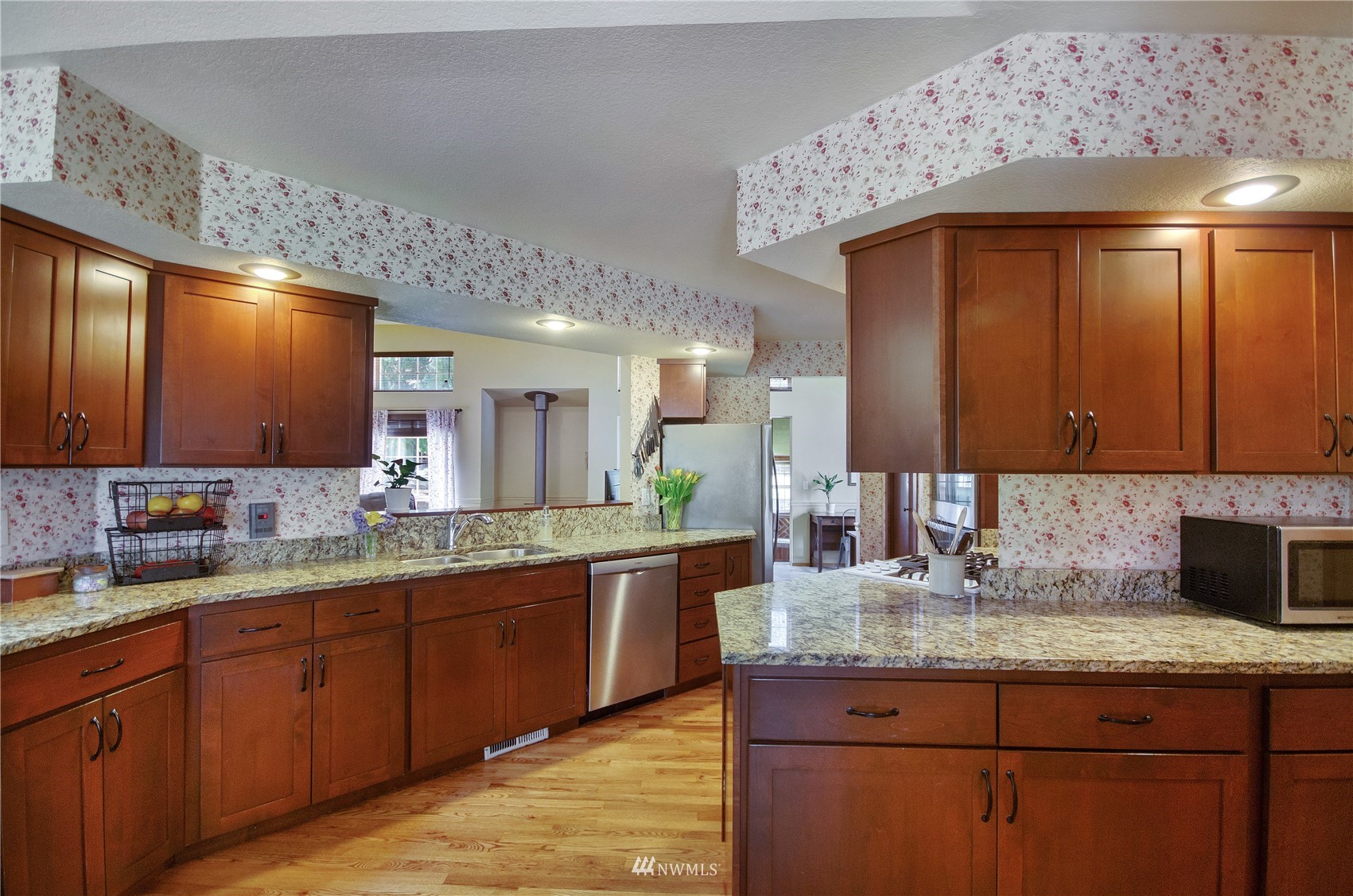 14836 Rainier Ridge Avenue SE