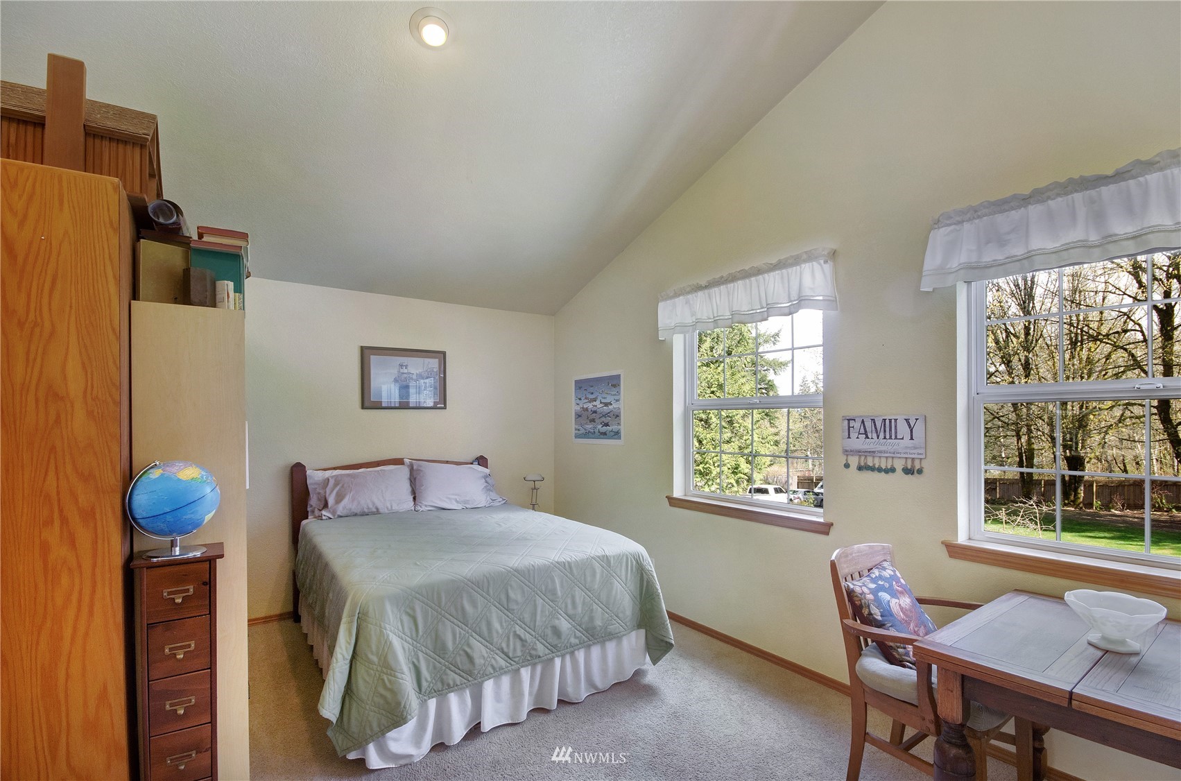 14836 Rainier Ridge Avenue SE