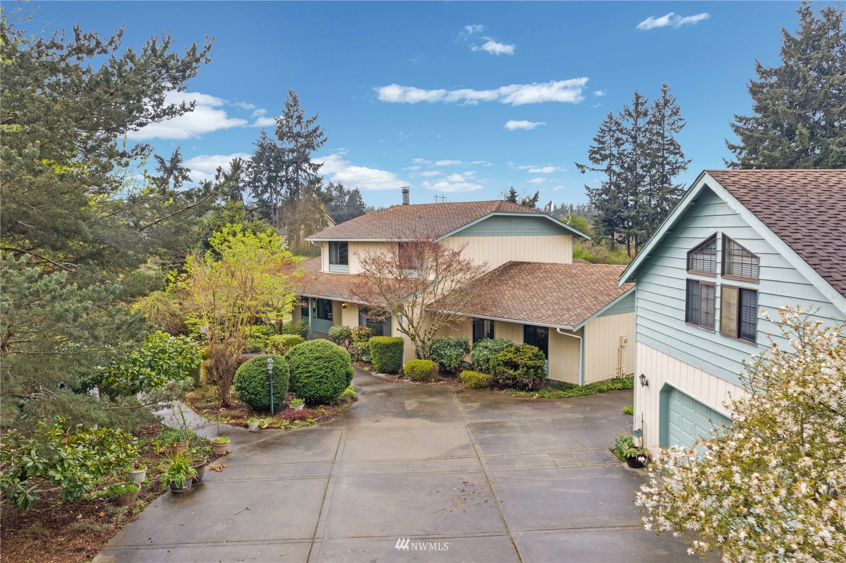 4324 Brookdale Road E