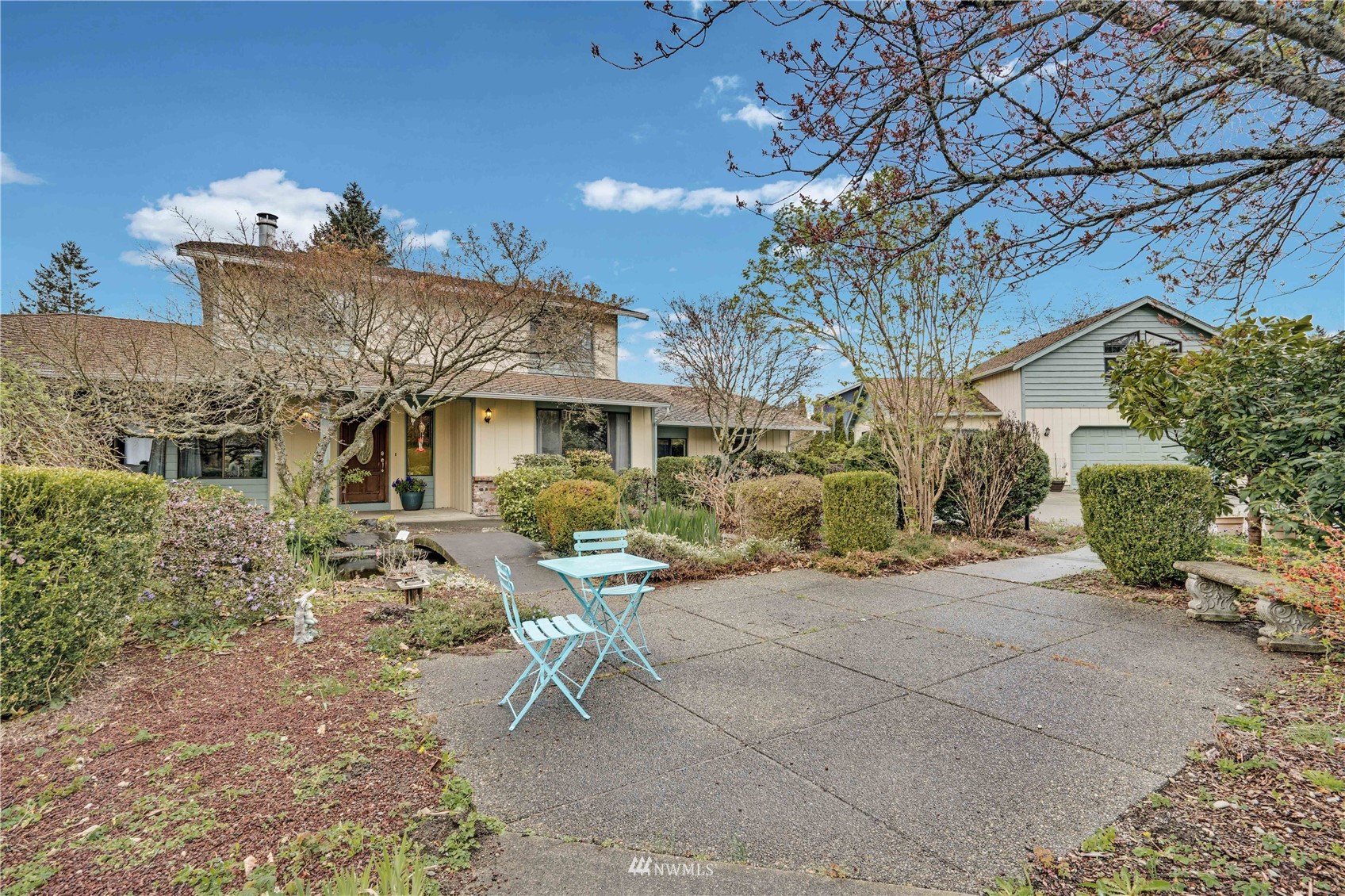 4324 Brookdale Road E