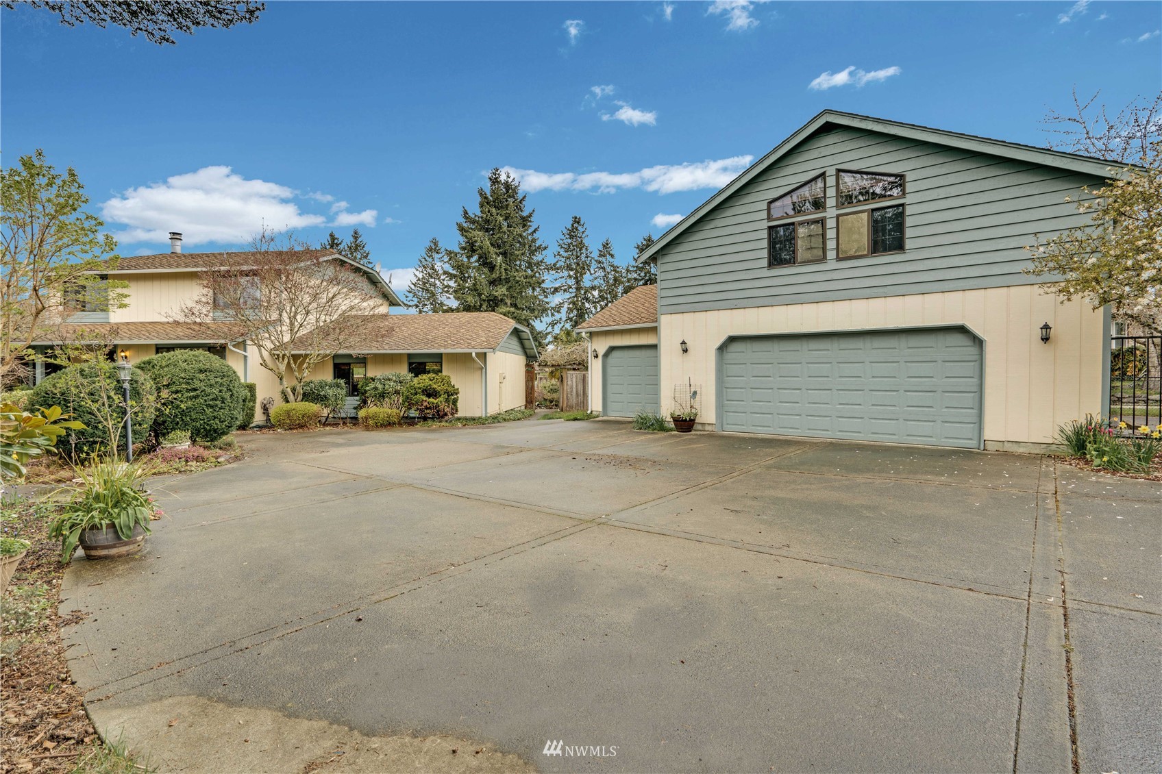 4324 Brookdale Road E