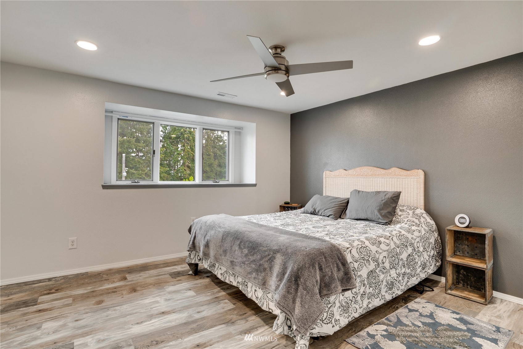 4324 Brookdale Road E