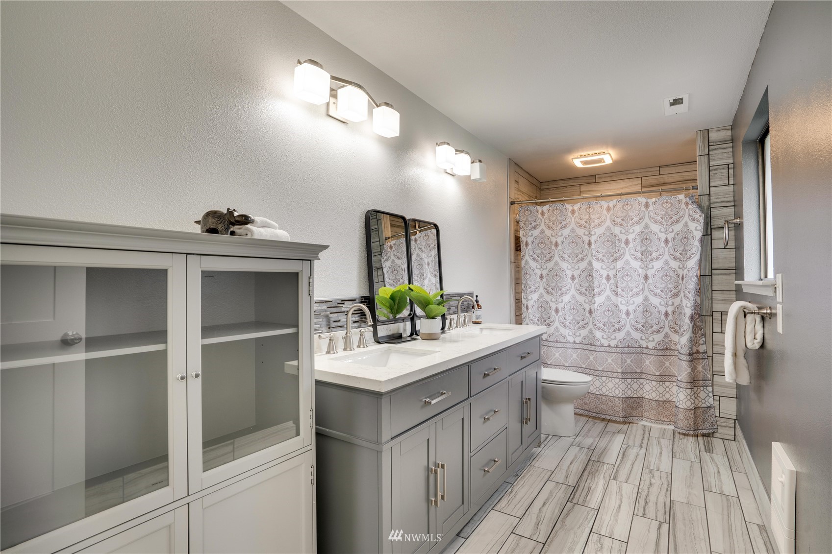 4324 Brookdale Road E