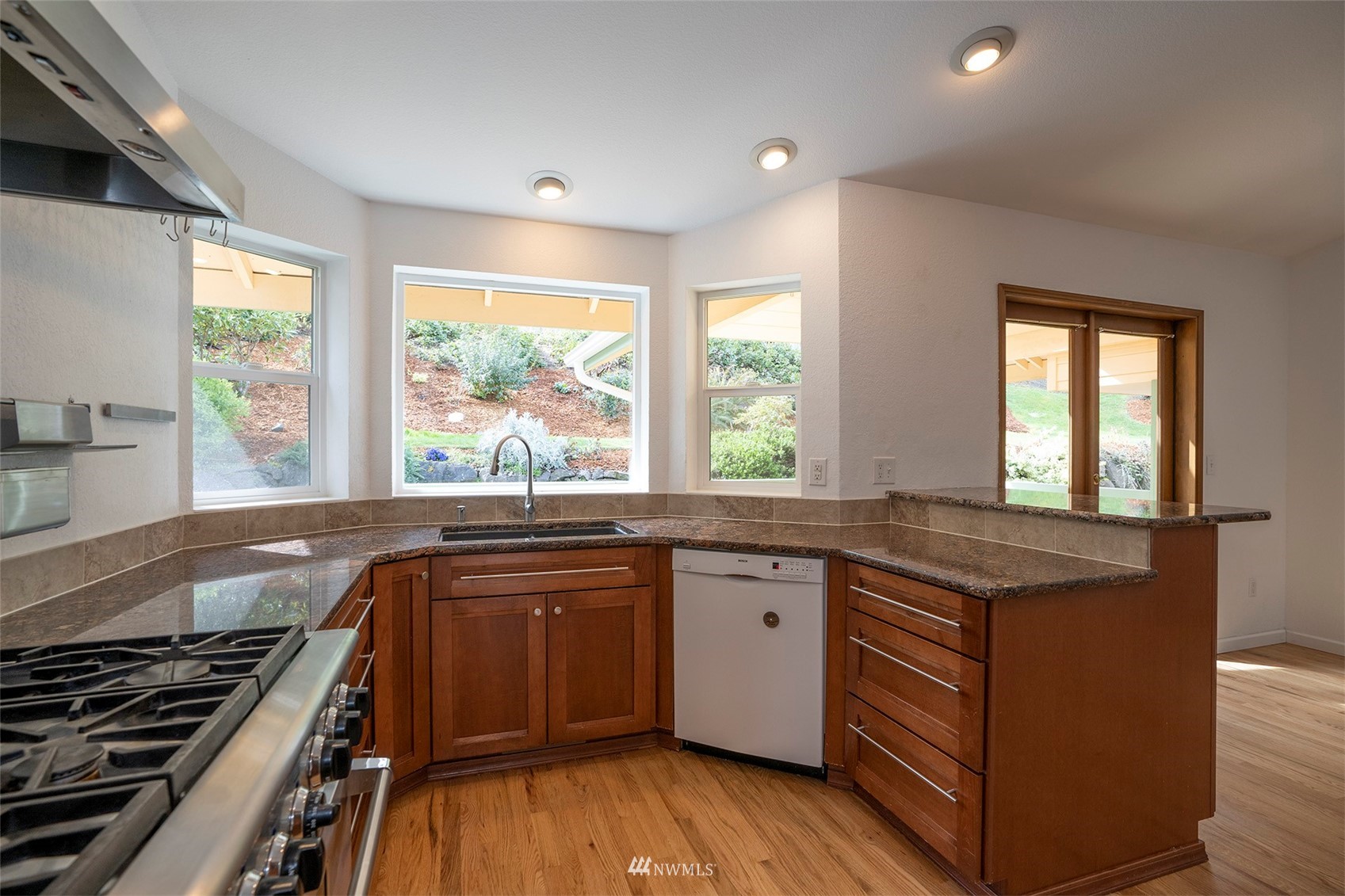 8220 42nd Street W