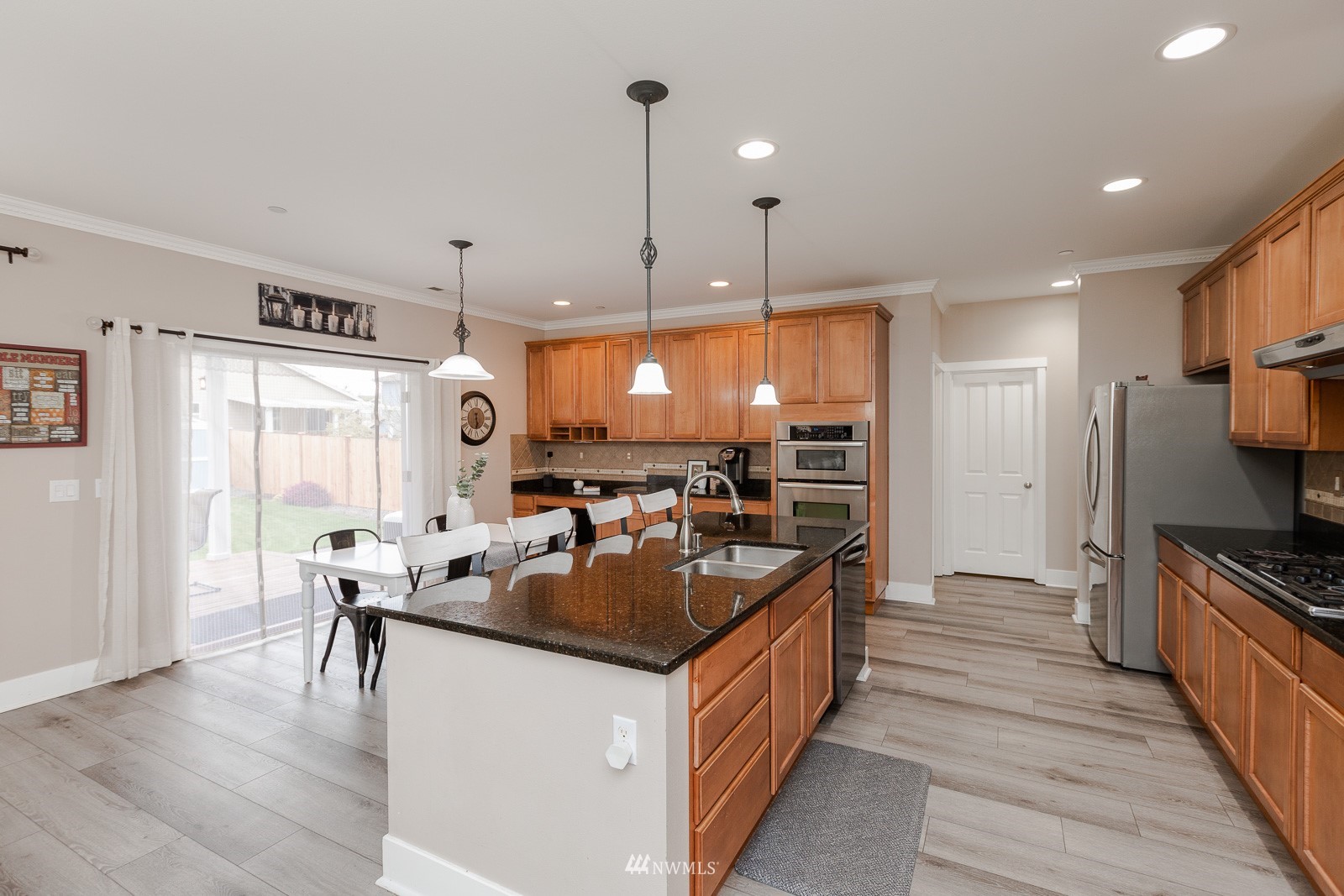 1050 Bell Hill Place