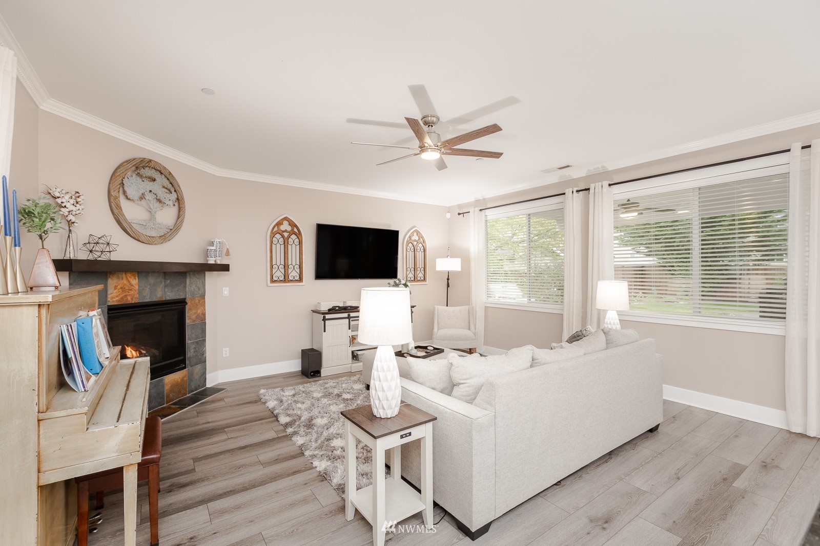 1050 Bell Hill Place