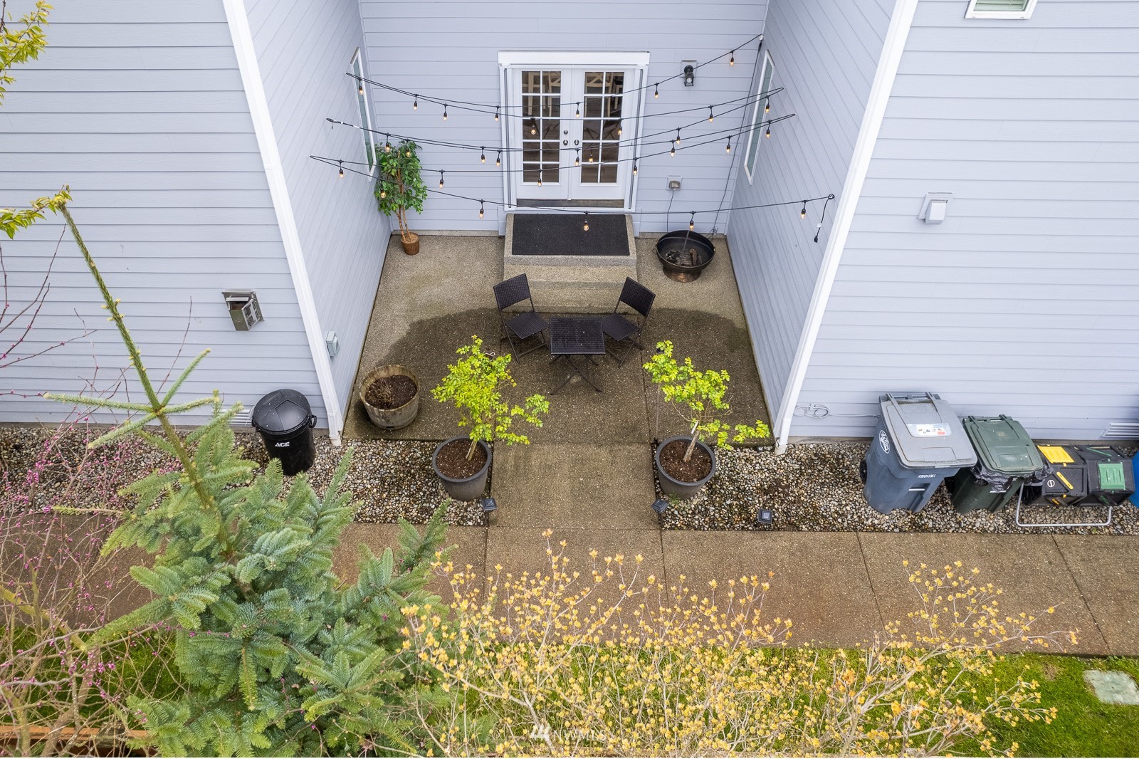 1050 Bell Hill Place