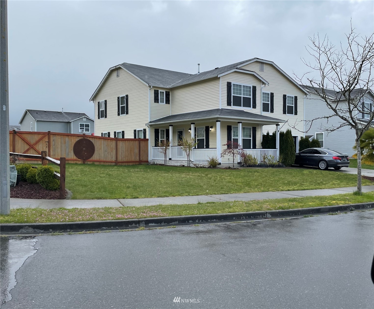 204 Silvernail Street NE