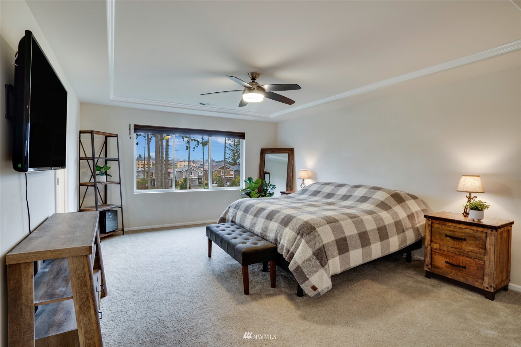 7021 Raptor Avenue NE