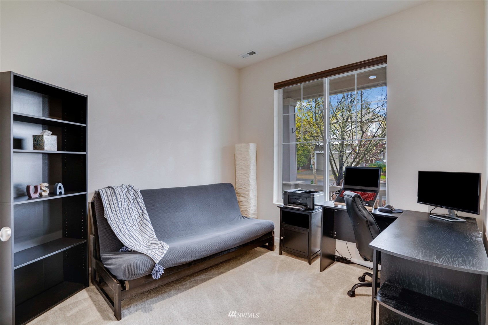 7021 Raptor Avenue NE