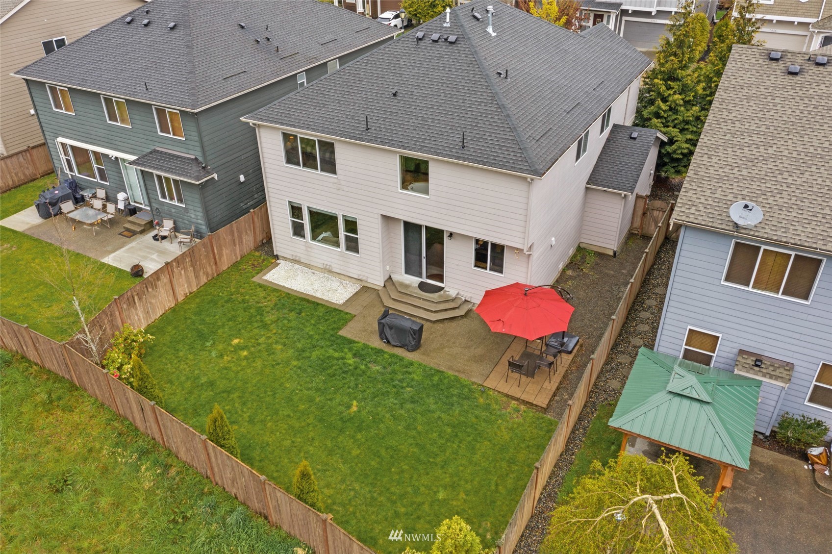 7021 Raptor Avenue NE