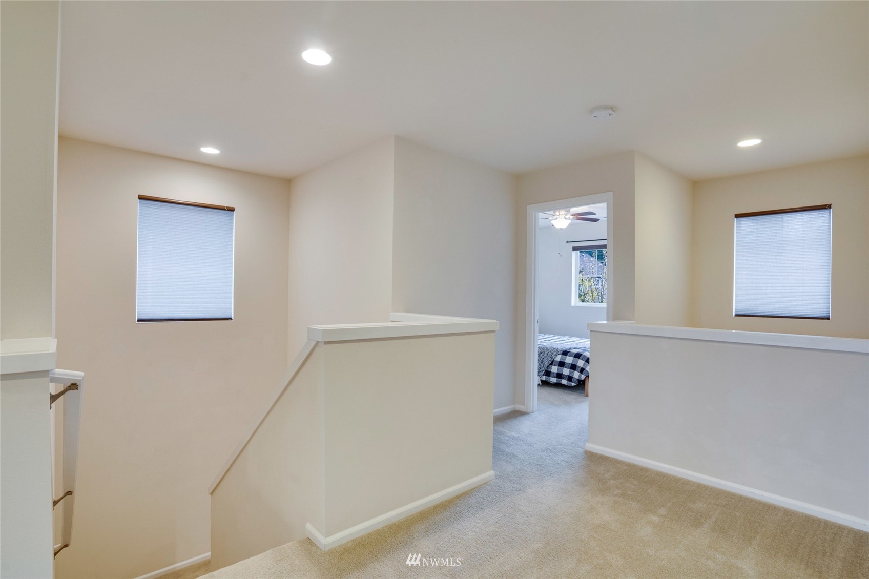 7021 Raptor Avenue NE