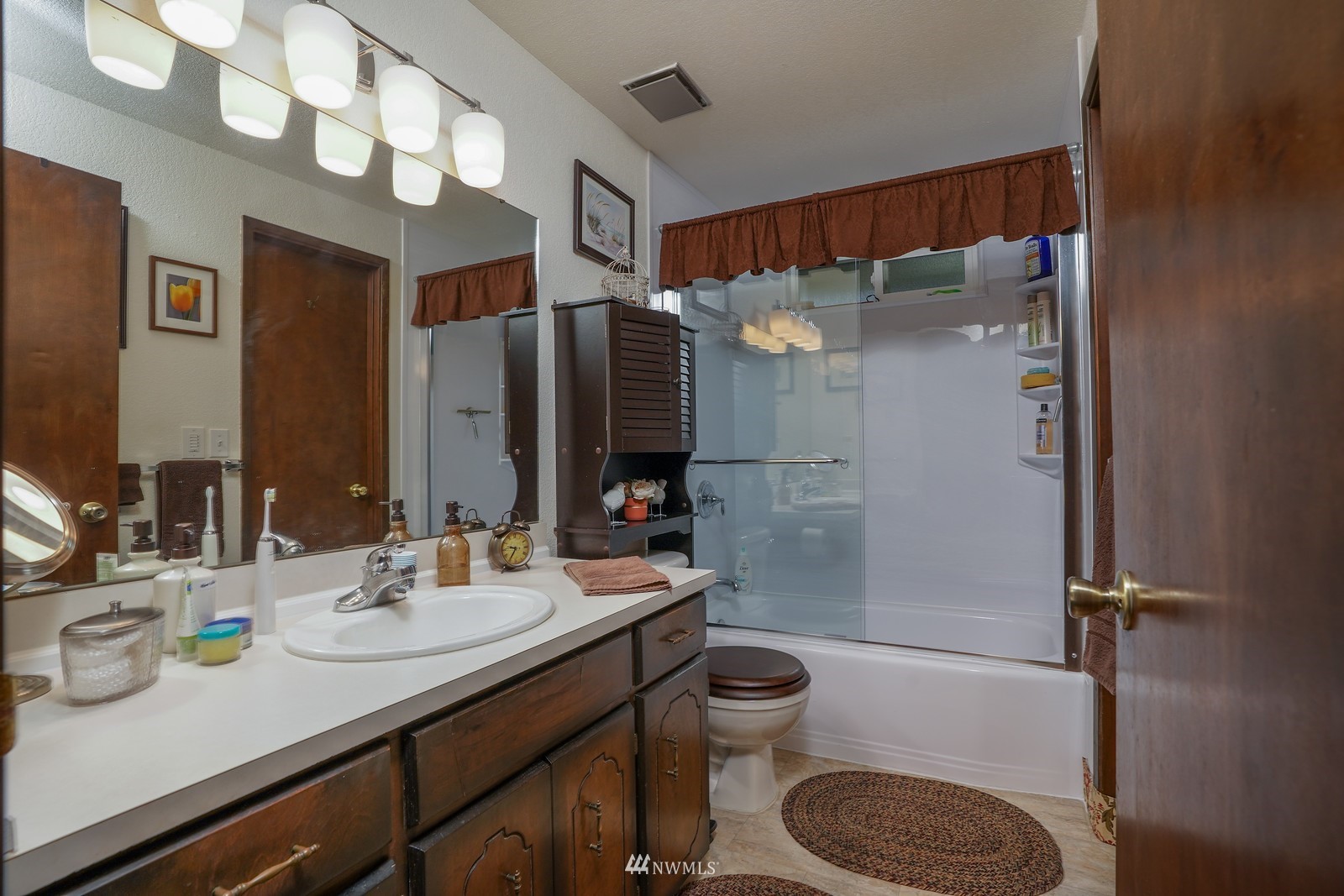 7408 -7410 35th Street NW