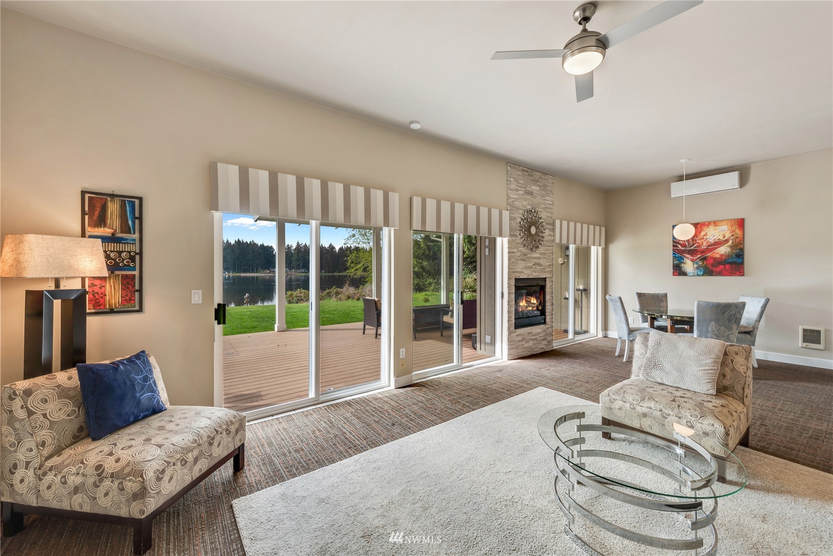 10516 Lakeshore Drive