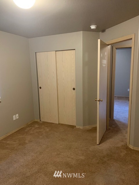 9031 Steilacoom Boulevard SE