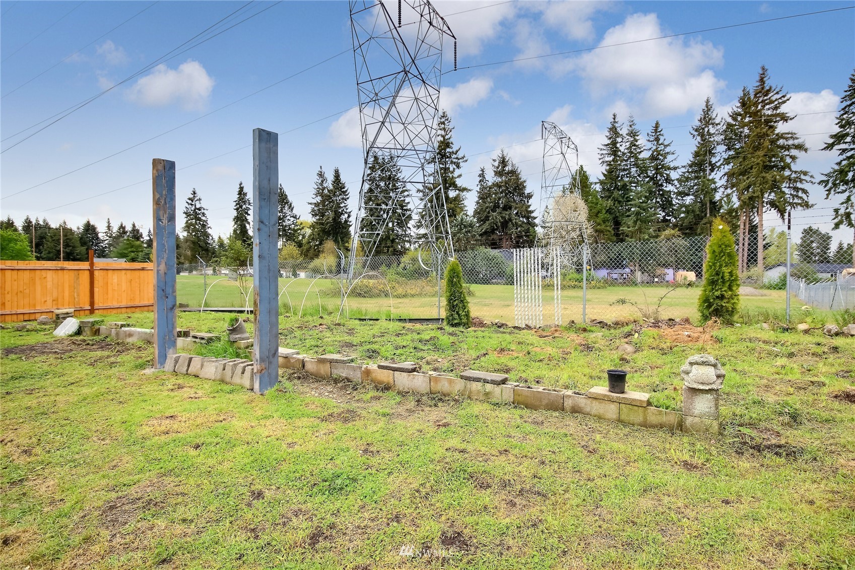 8721 Whitewood Loop SE, -9743