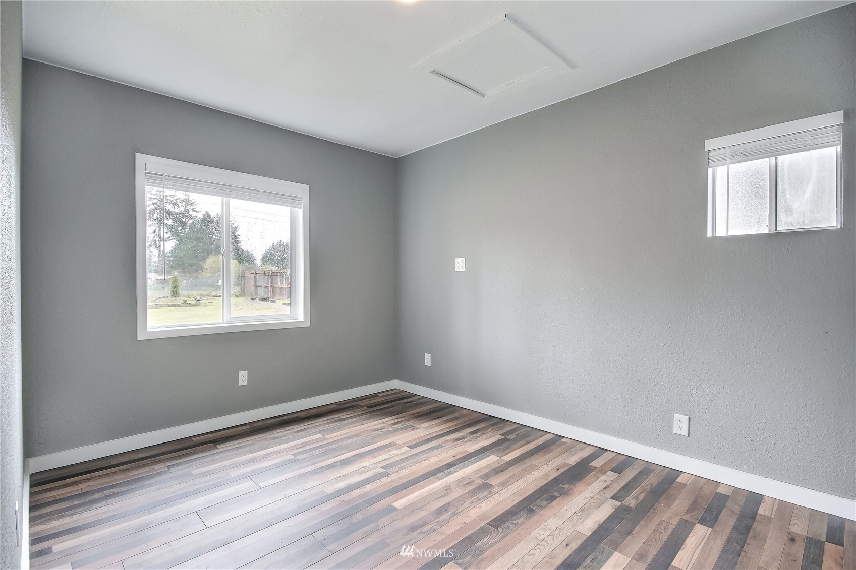 8721 Whitewood Loop SE, -9743