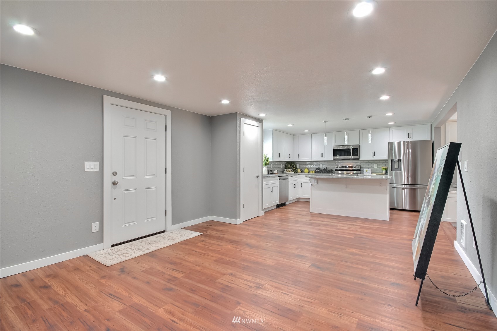 8721 Whitewood Loop SE, -9743