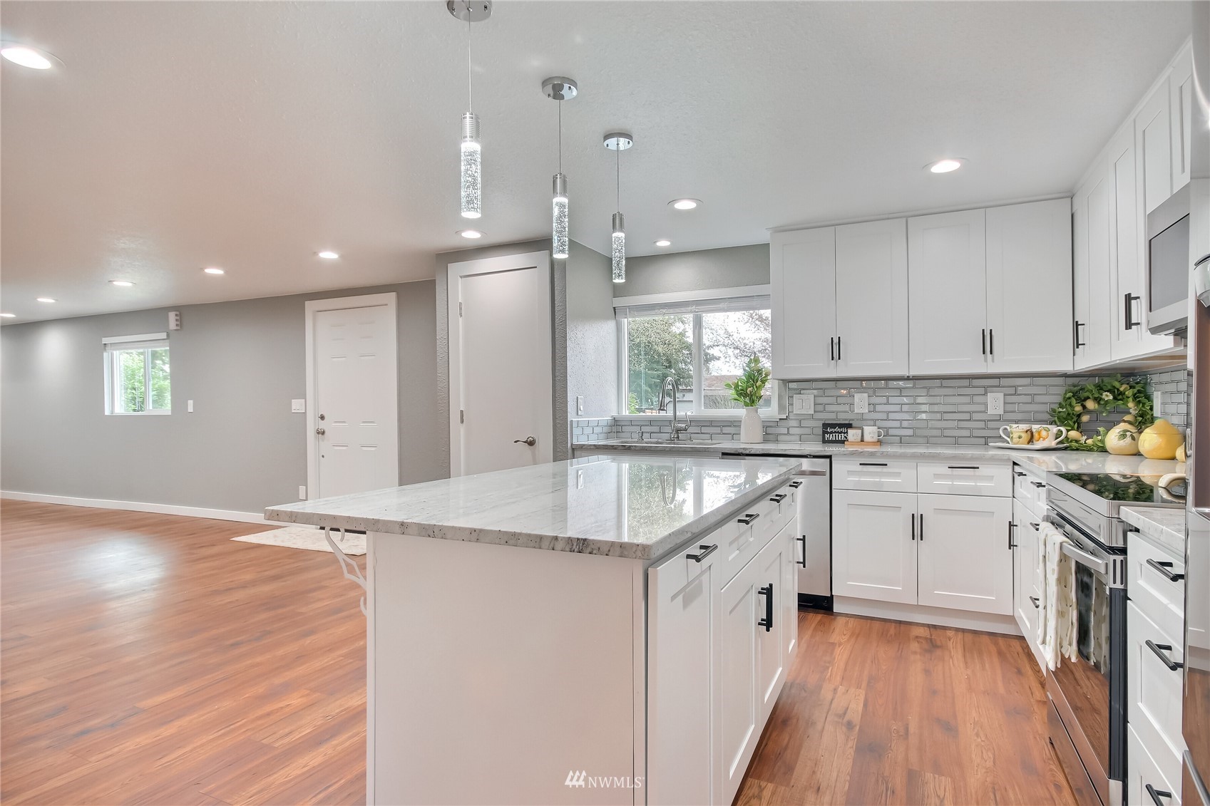 8721 Whitewood Loop SE, -9743