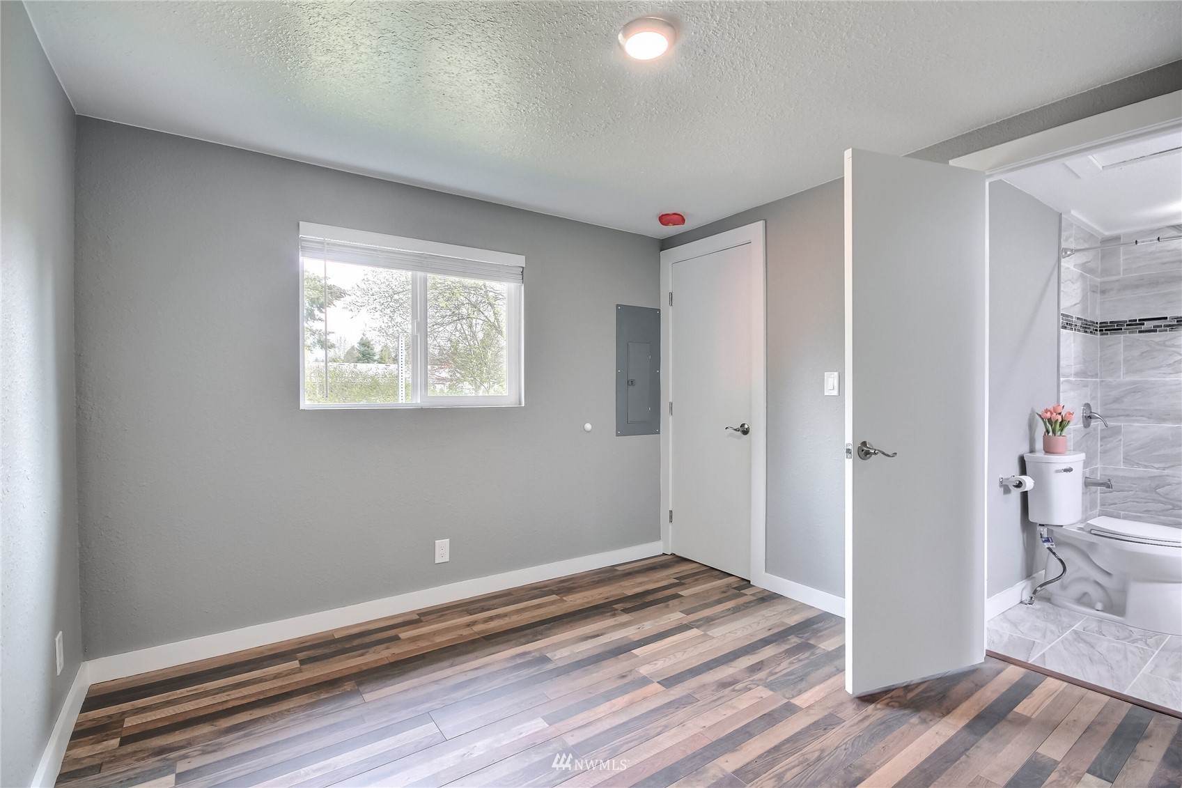 8721 Whitewood Loop SE, -9743