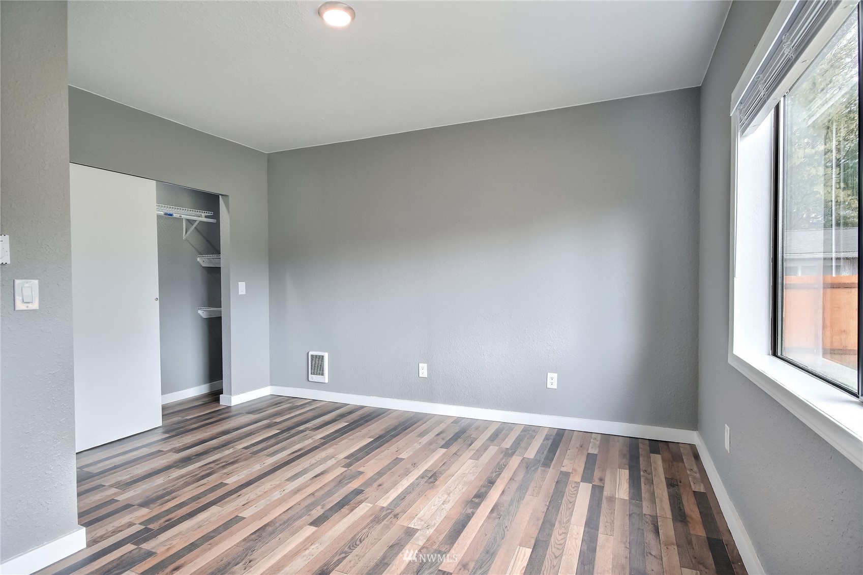8721 Whitewood Loop SE, -9743