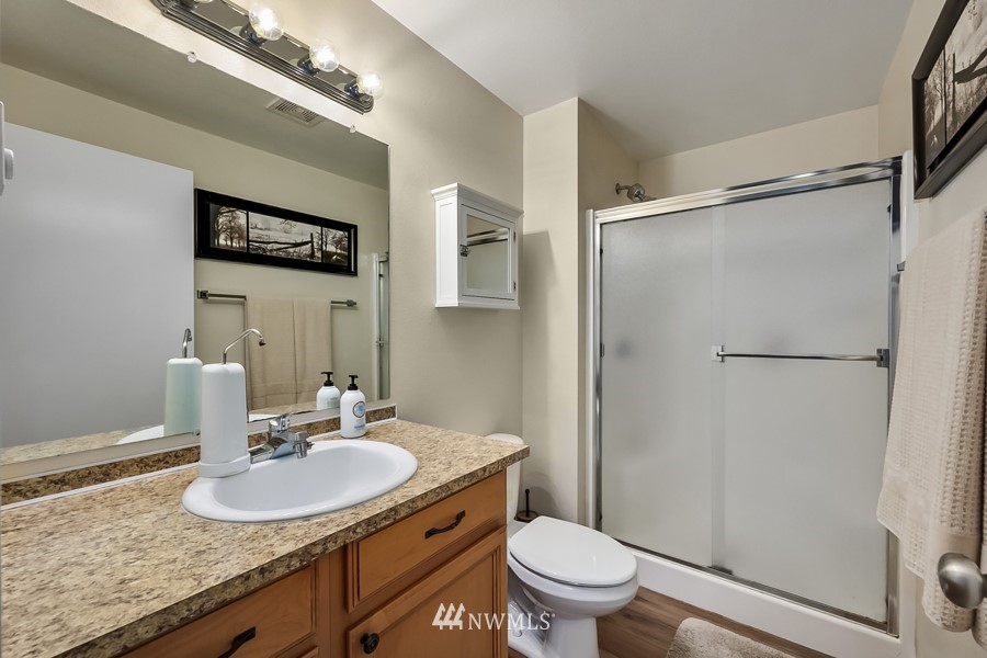 8735 153rd Avenue SE