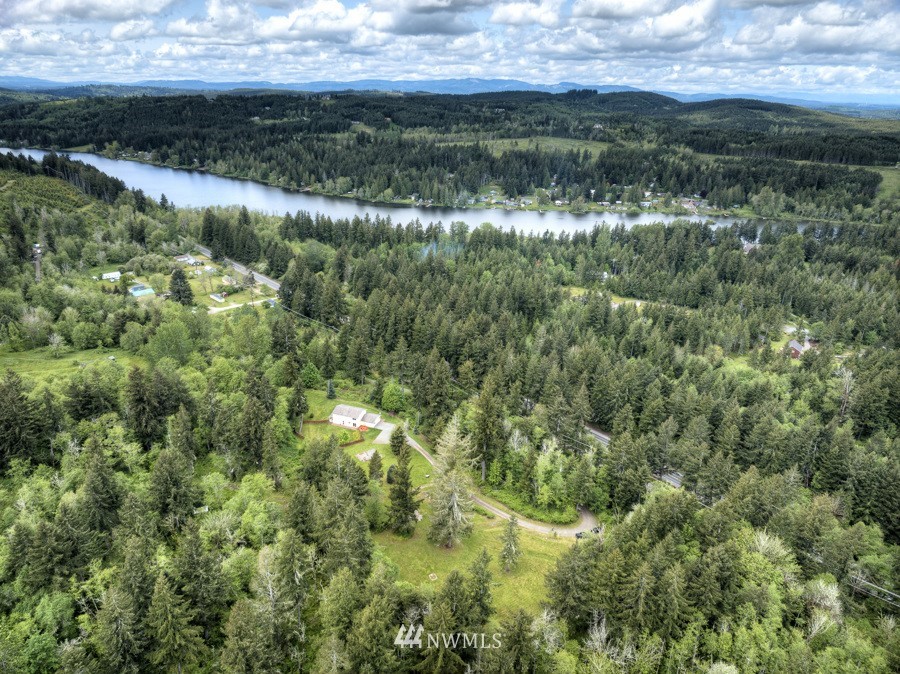 8735 153rd Avenue SE