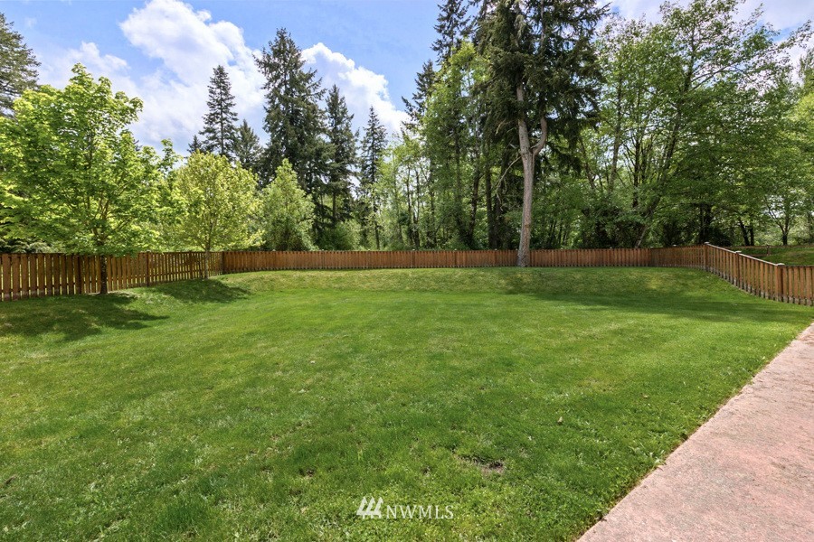 8735 153rd Avenue SE