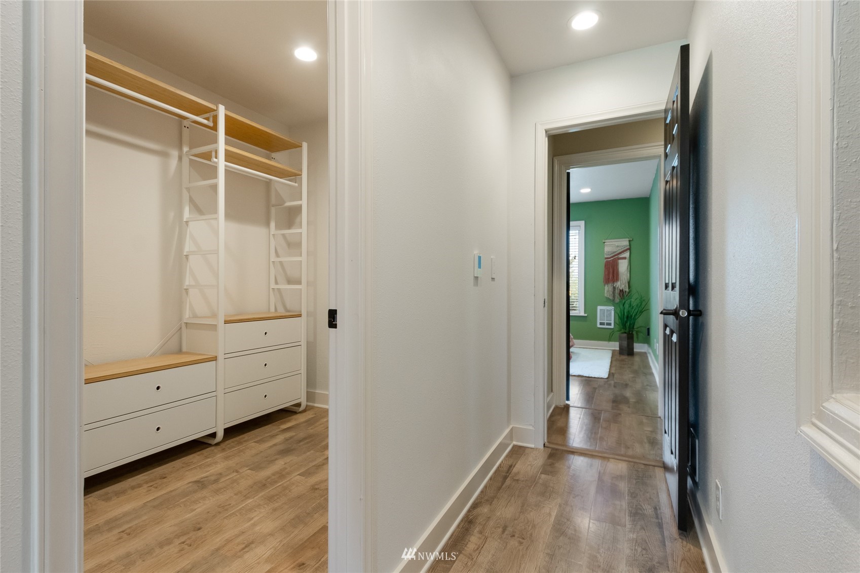 2224 E Fairbanks Street