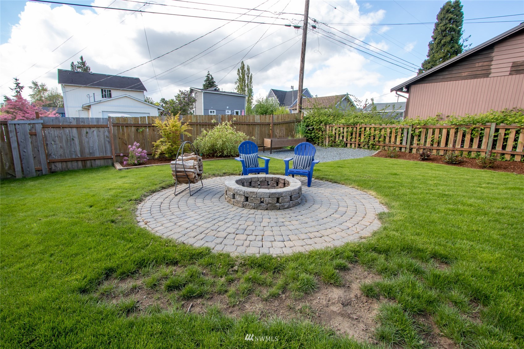 2224 E Fairbanks Street