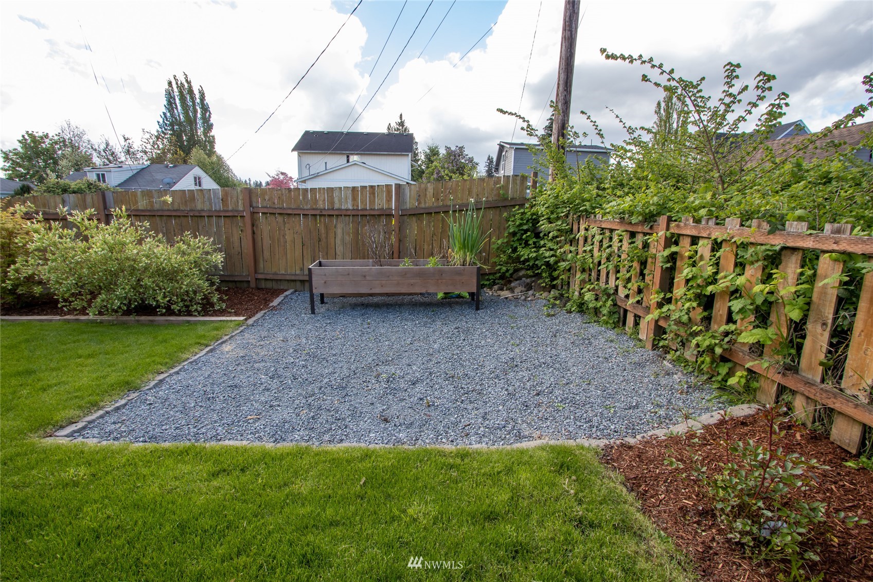 2224 E Fairbanks Street