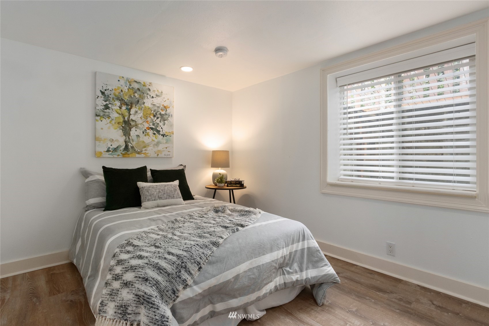 2224 E Fairbanks Street