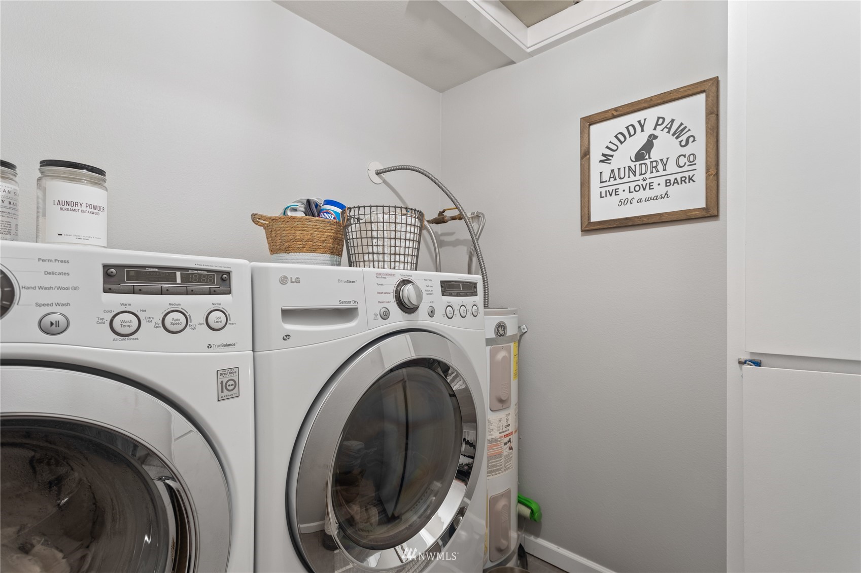 1525 Colvos Drive NW