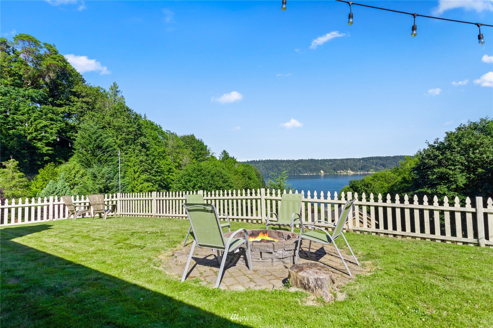 1525 Colvos Drive NW