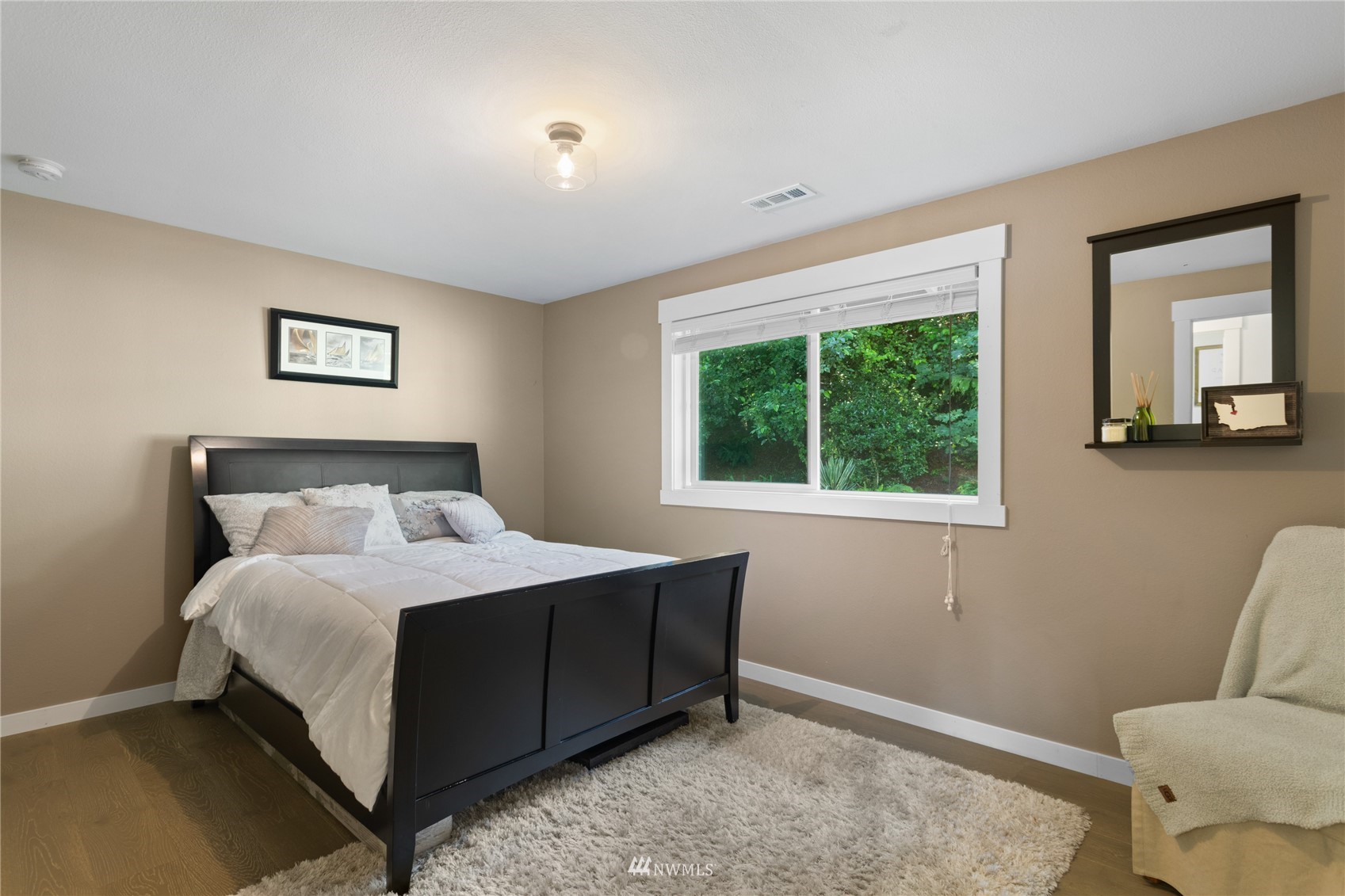 1525 Colvos Drive NW