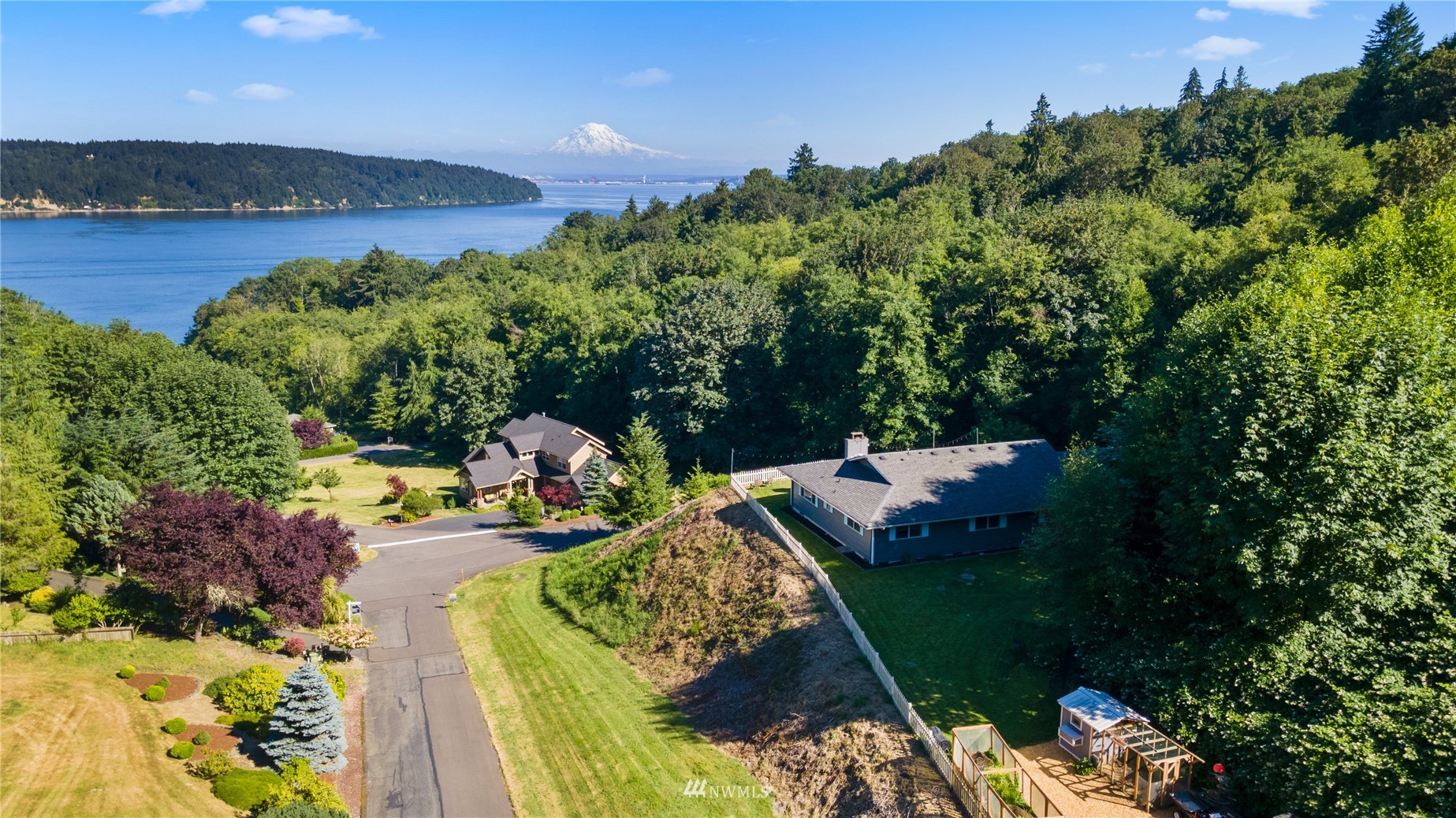 1525 Colvos Drive NW