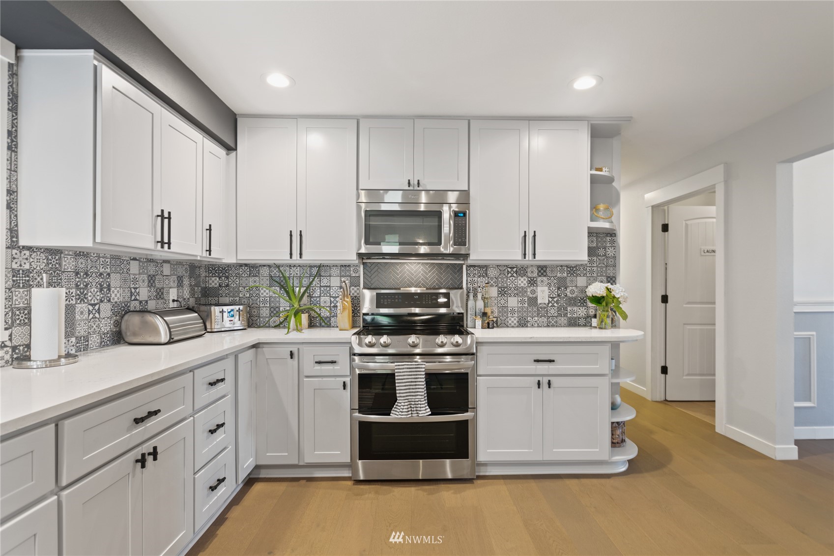 1525 Colvos Drive NW