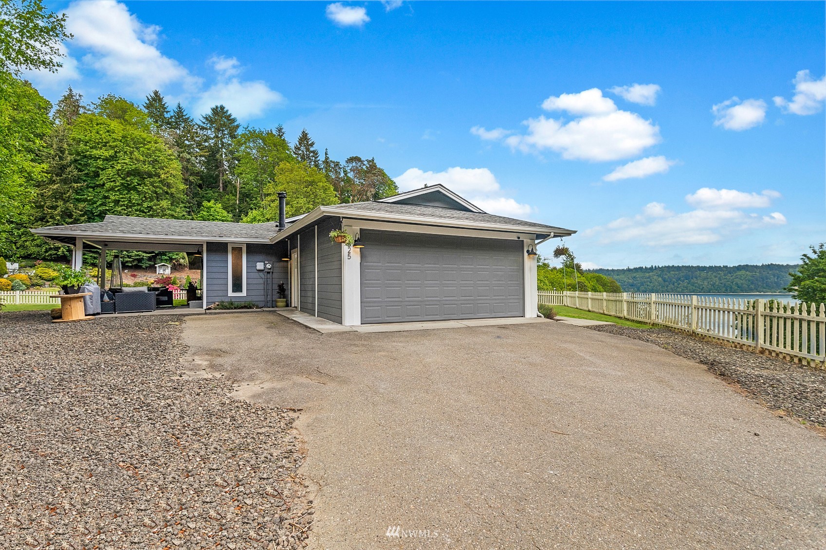 1525 Colvos Drive NW