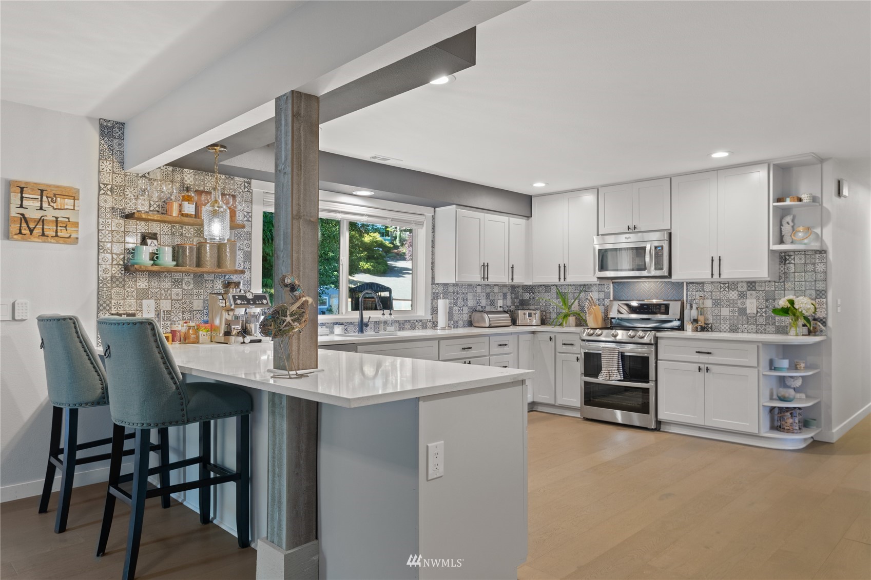 1525 Colvos Drive NW