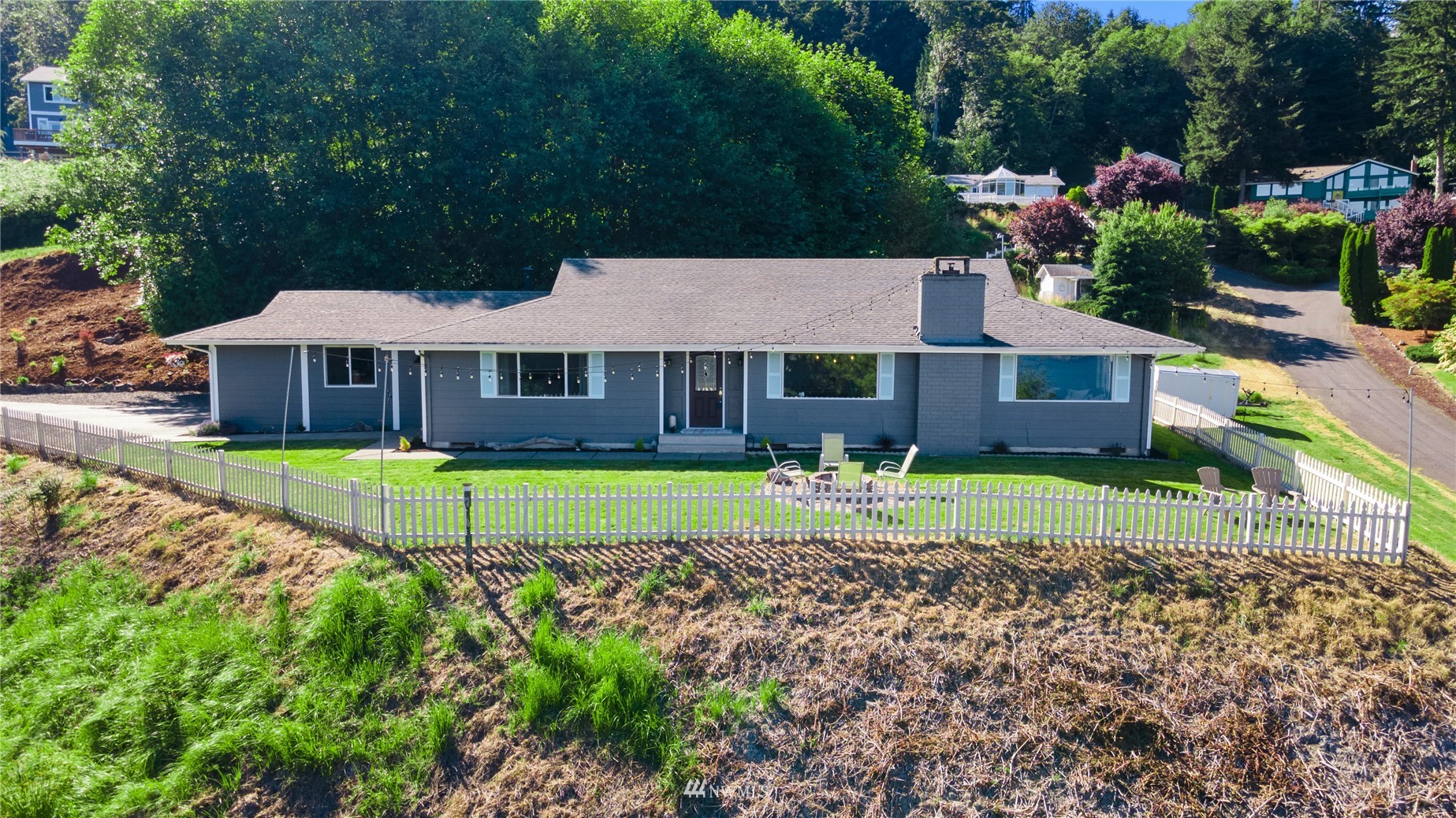 1525 Colvos Drive NW