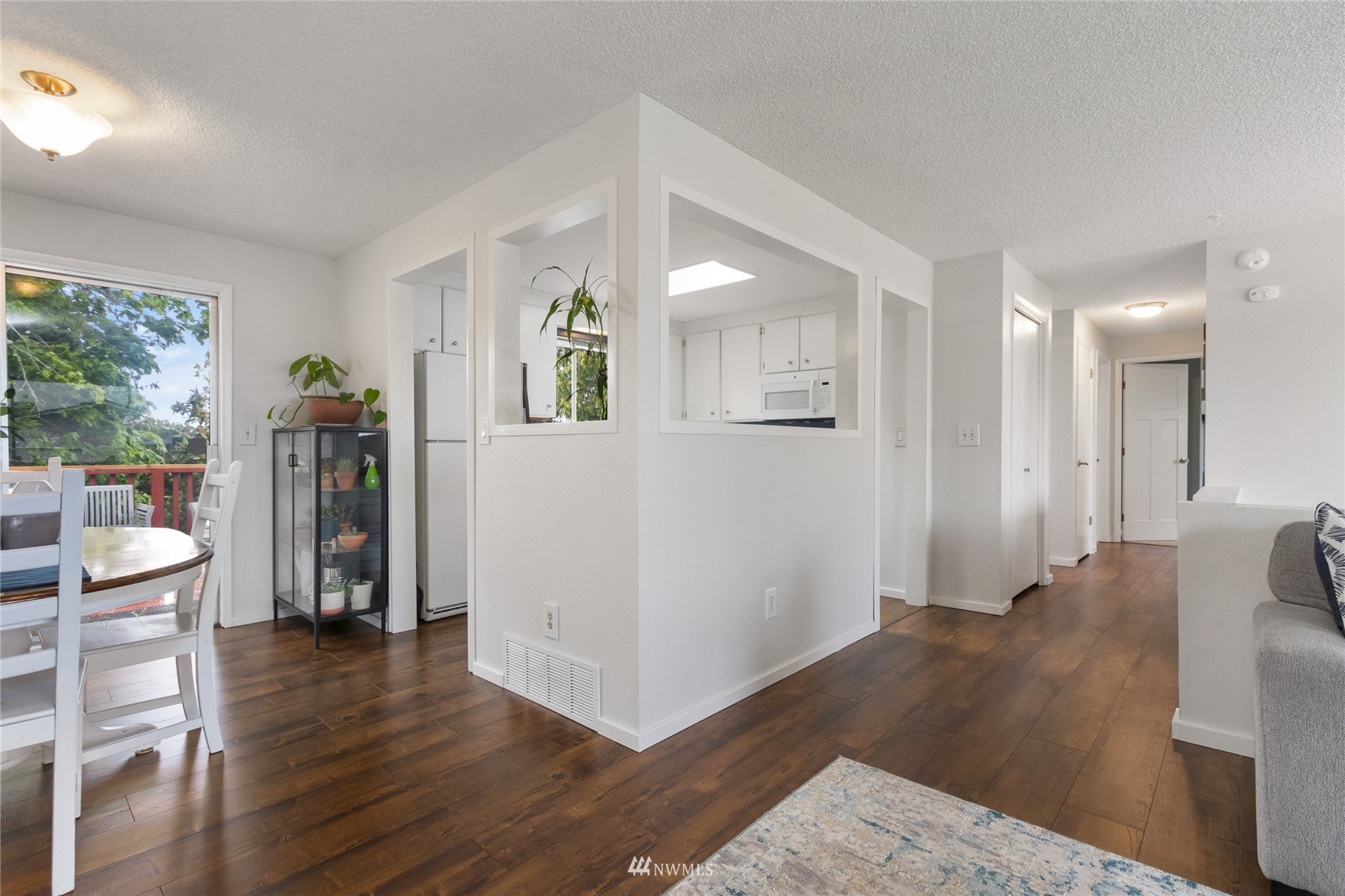 10206 108th Avenue SW