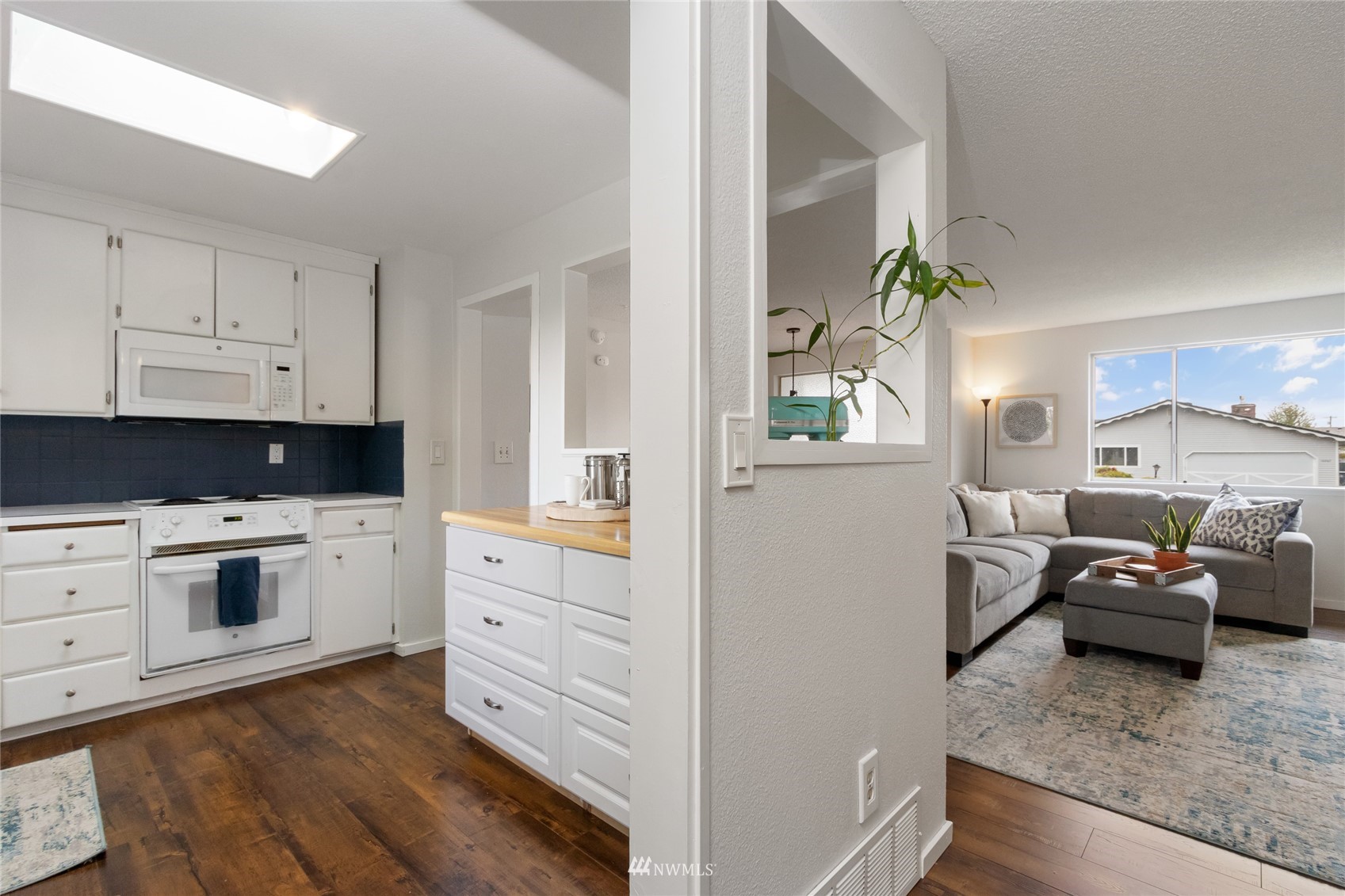 10206 108th Avenue SW