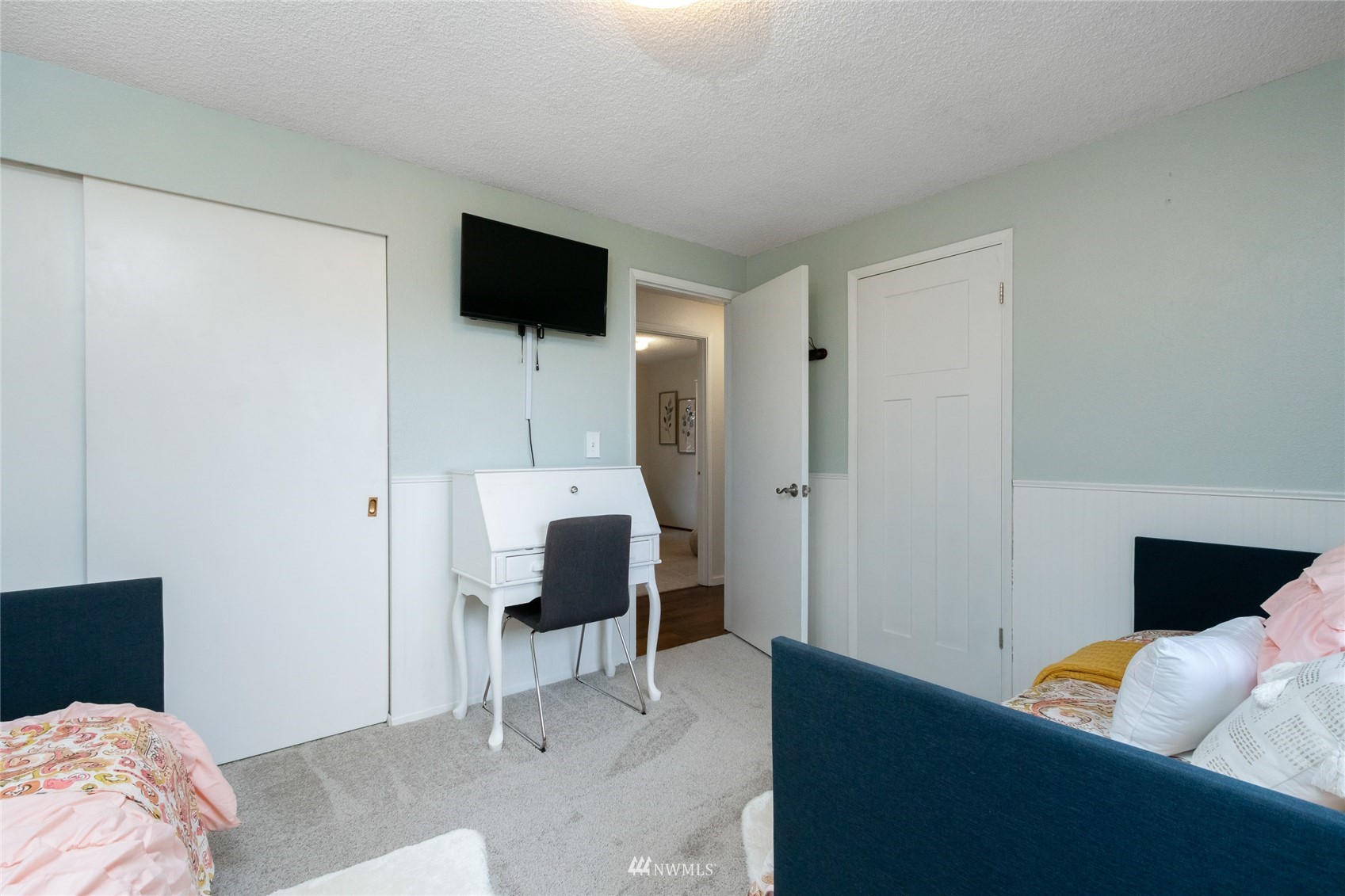 10206 108th Avenue SW