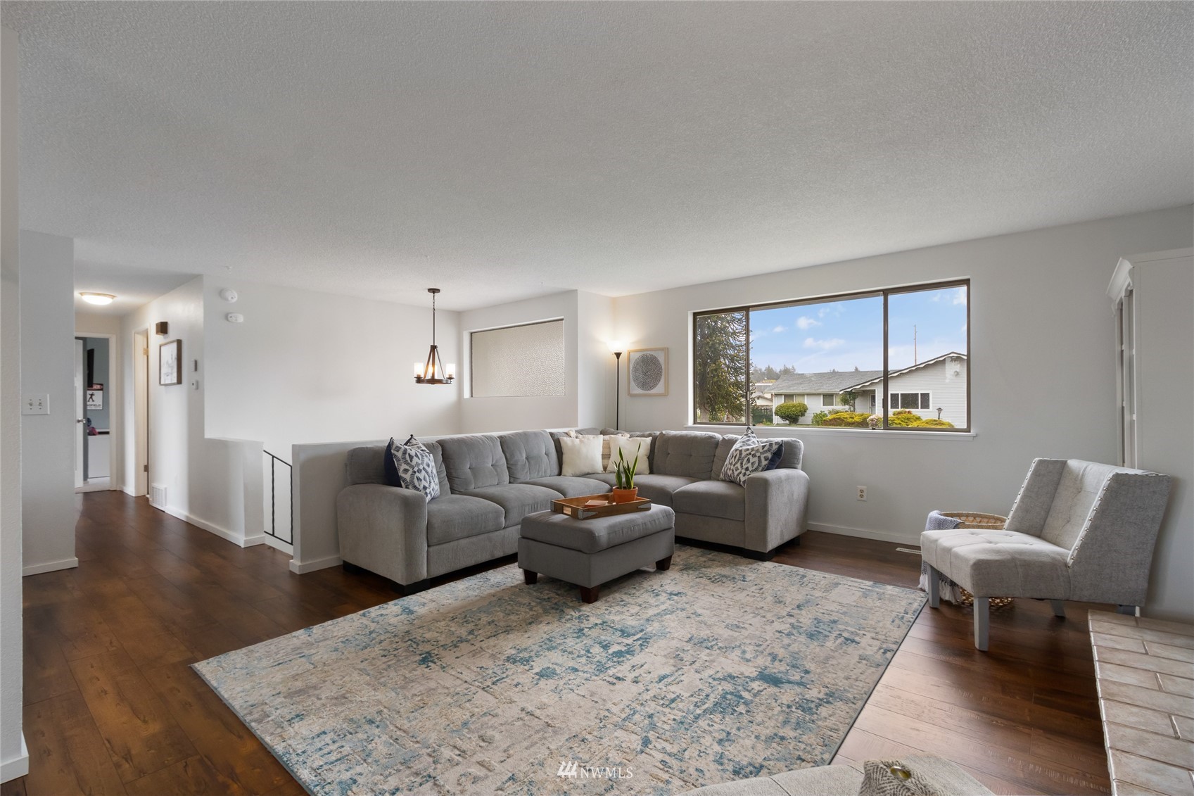 10206 108th Avenue SW