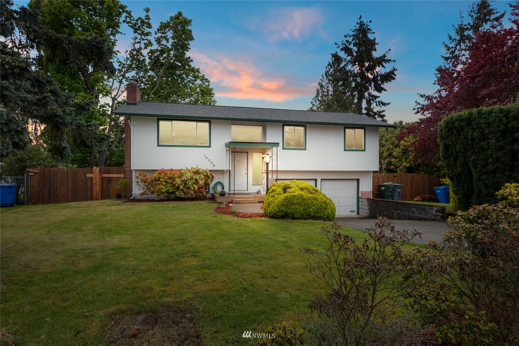 10206 108th Avenue SW